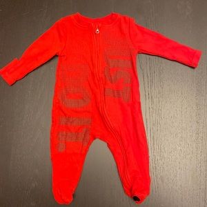 💥3 for $12💥 Nike onesie